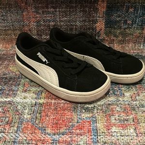 Puma toddler sneakers